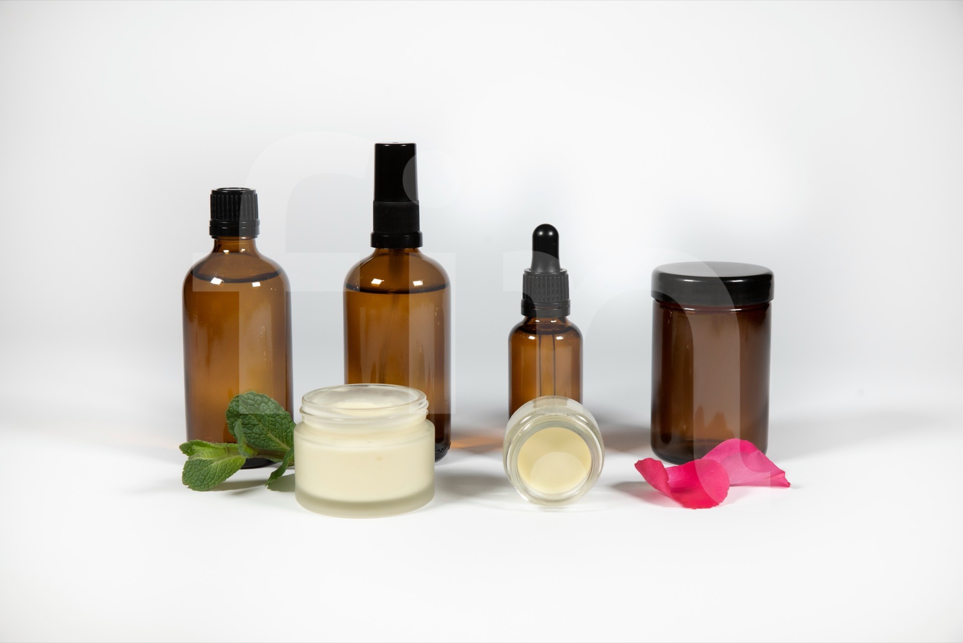 Packaging for natural cosmetics aromatherapy