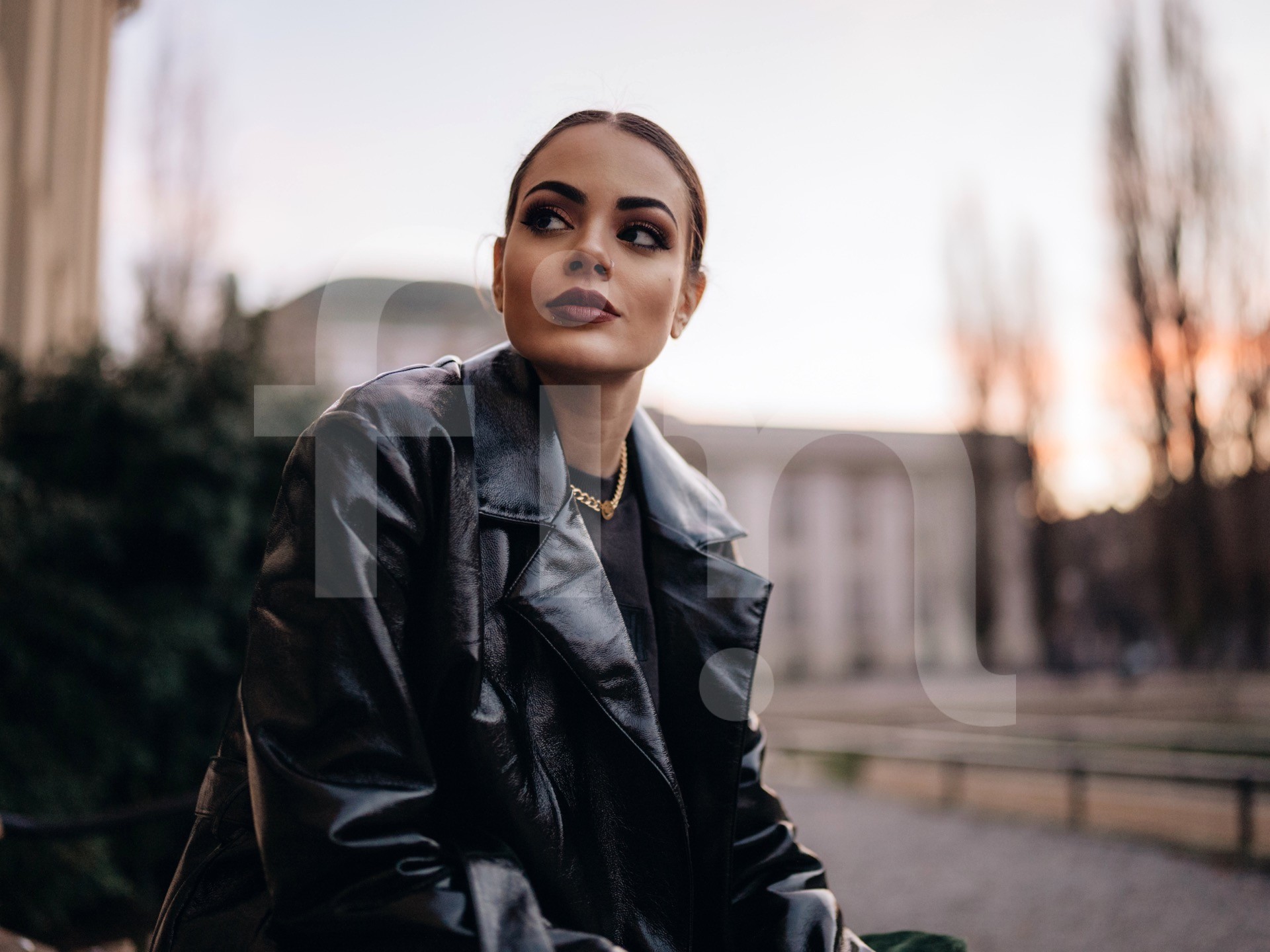 Black coat fashion girl with sunglasses and dark makeup