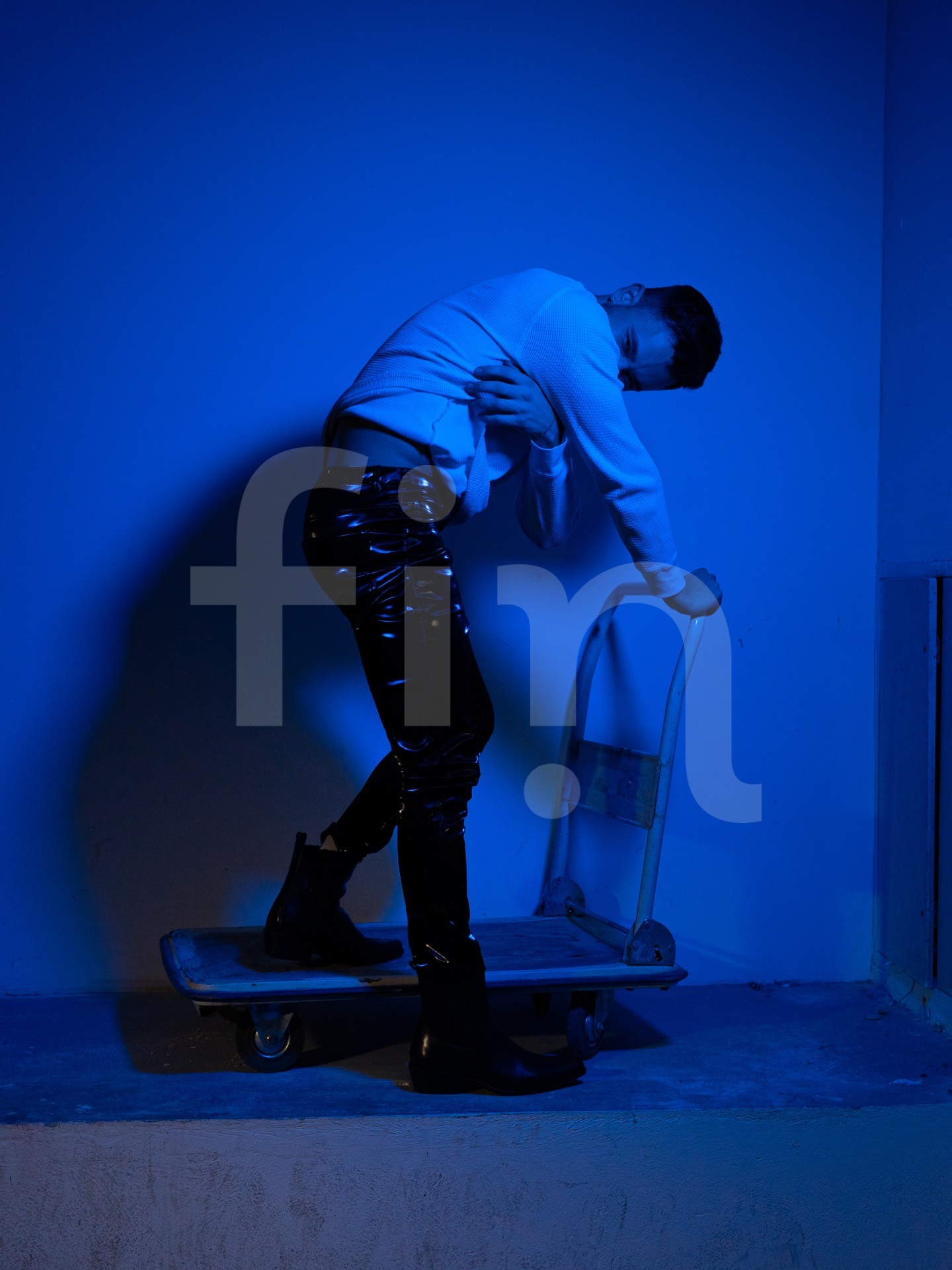 Blue light boy on stroller fashion